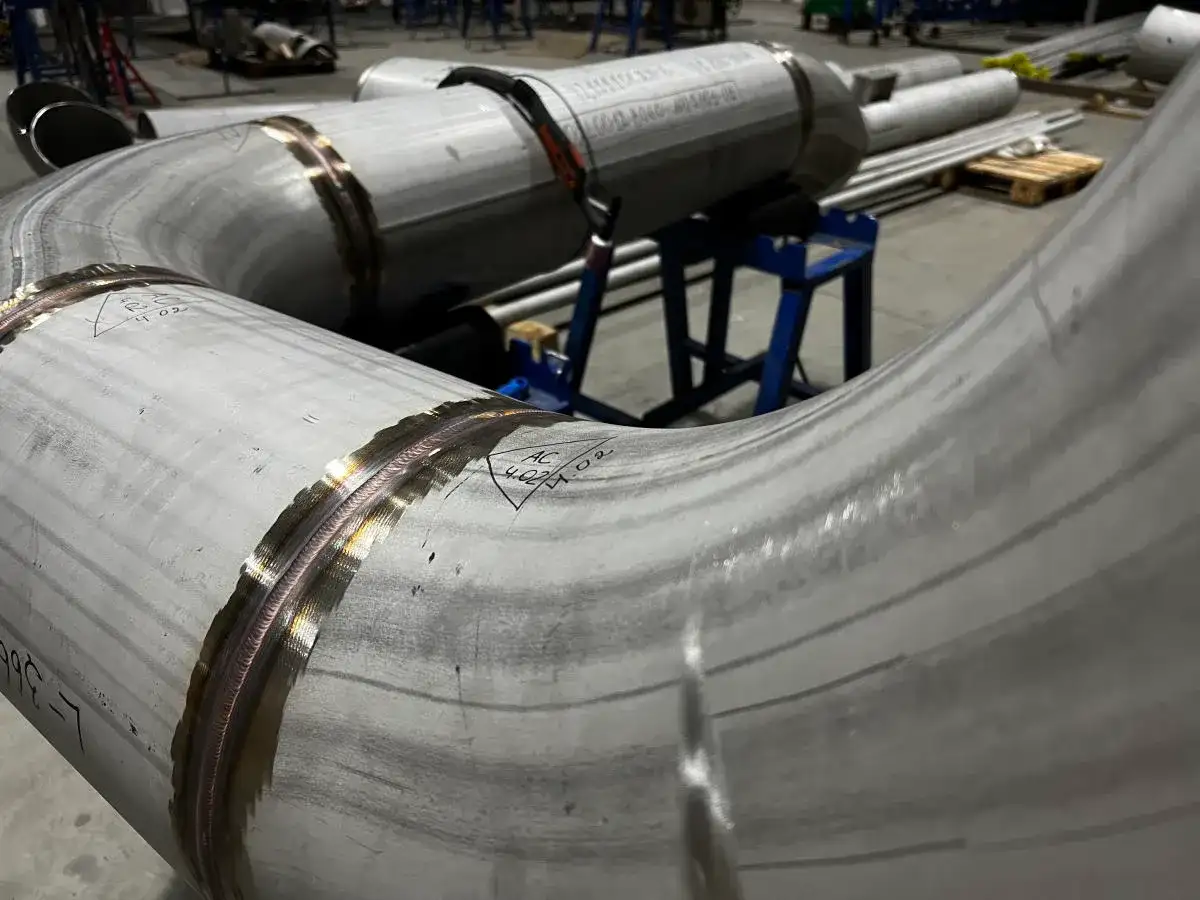 curve huge pipelines